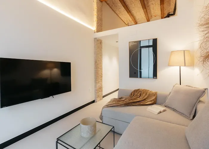 Lovely Exclusivity In Valencia Center