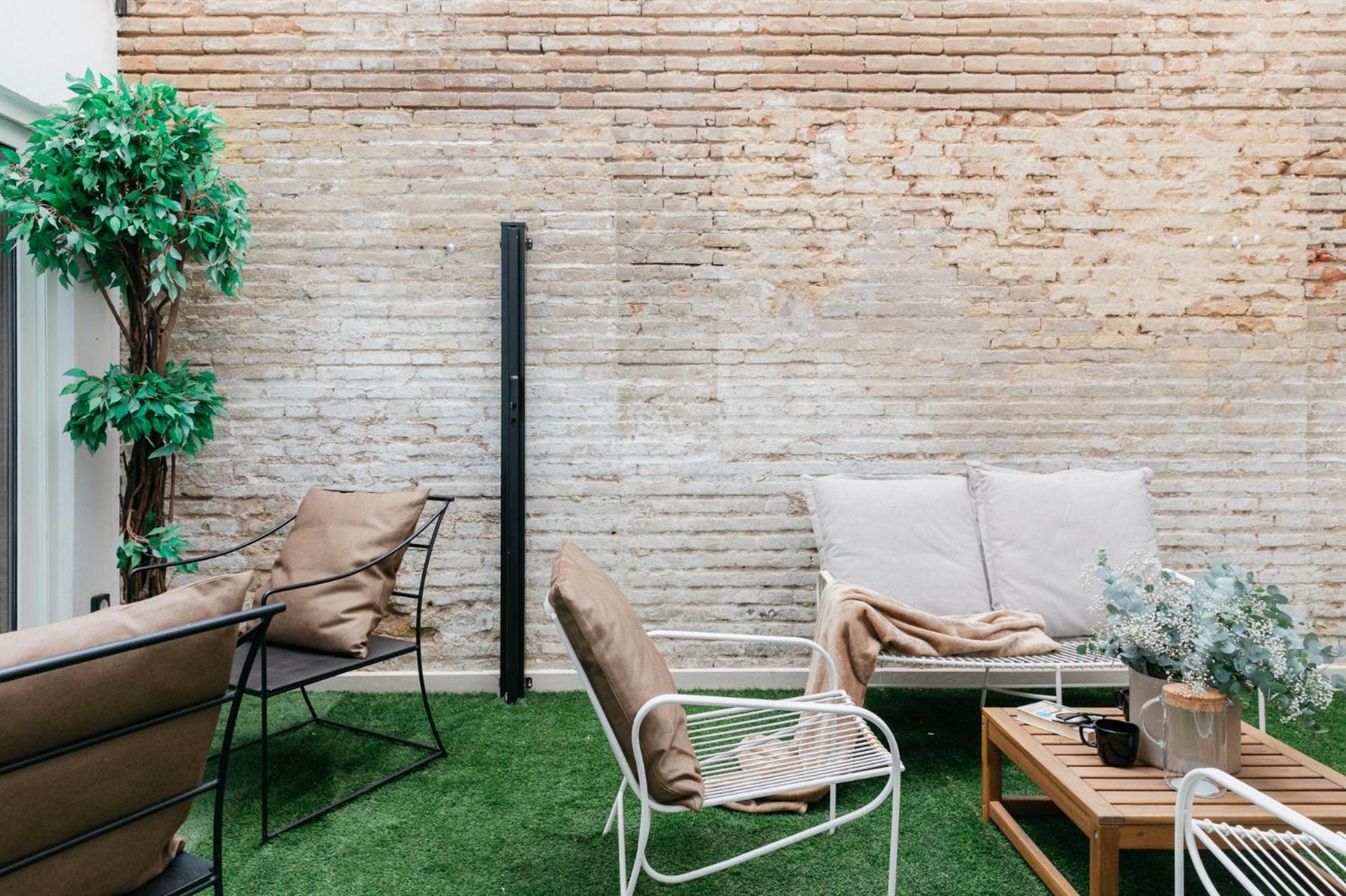 Lovely Exclusivity In Center Appartamento Valenza