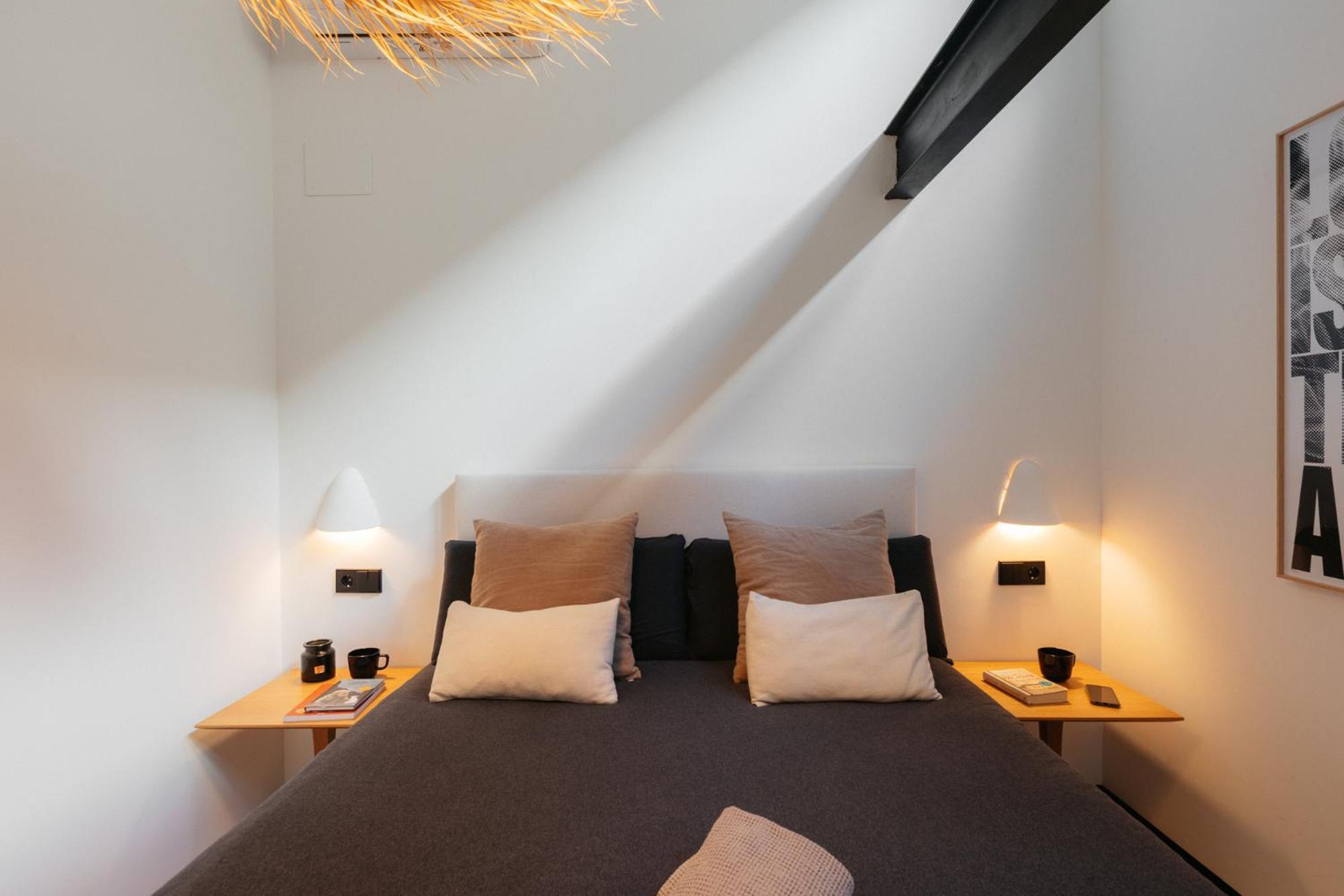 Lovely Exclusivity In Center Valenza