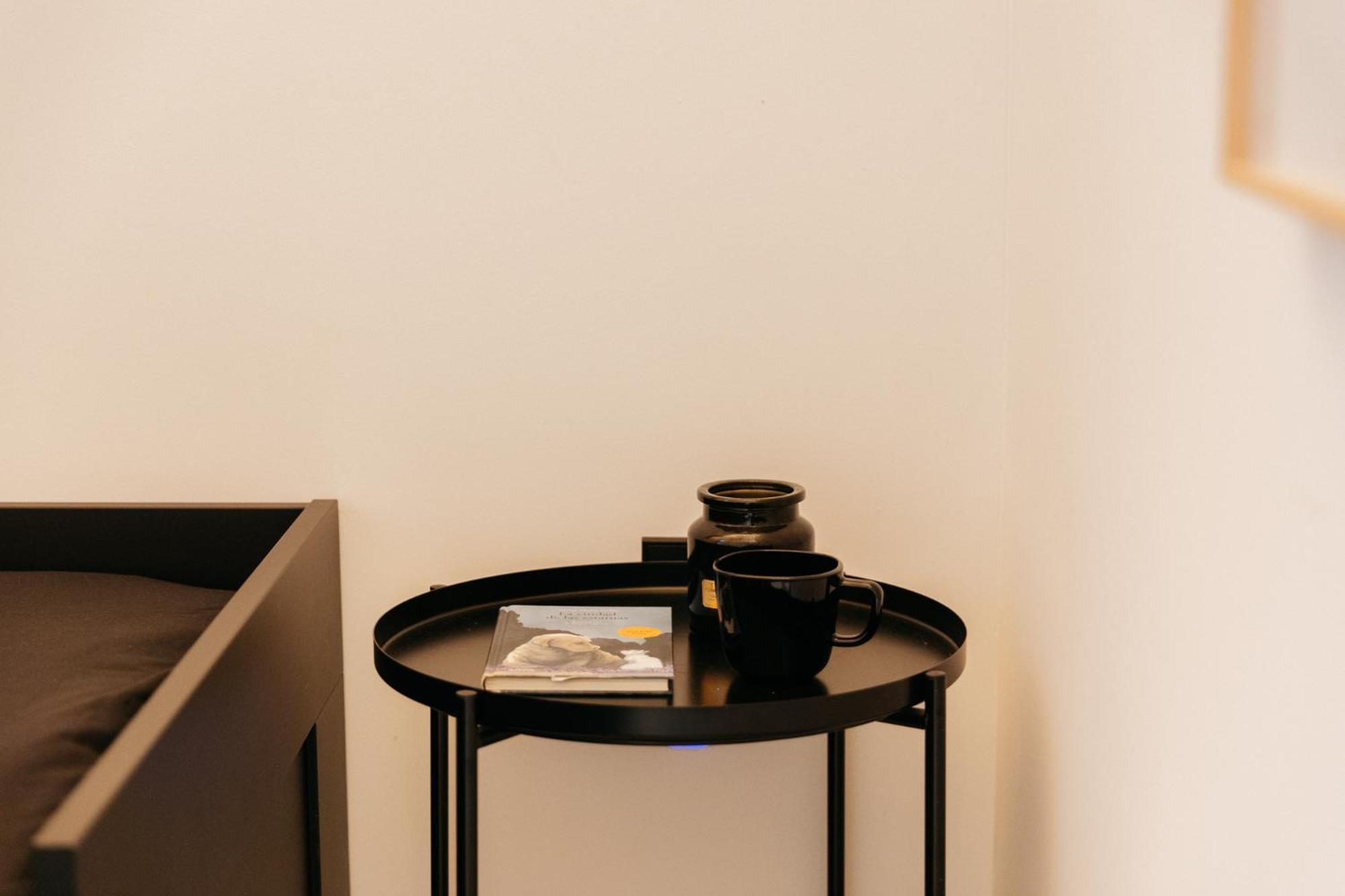 Lovely Exclusivity In Center * Valenza